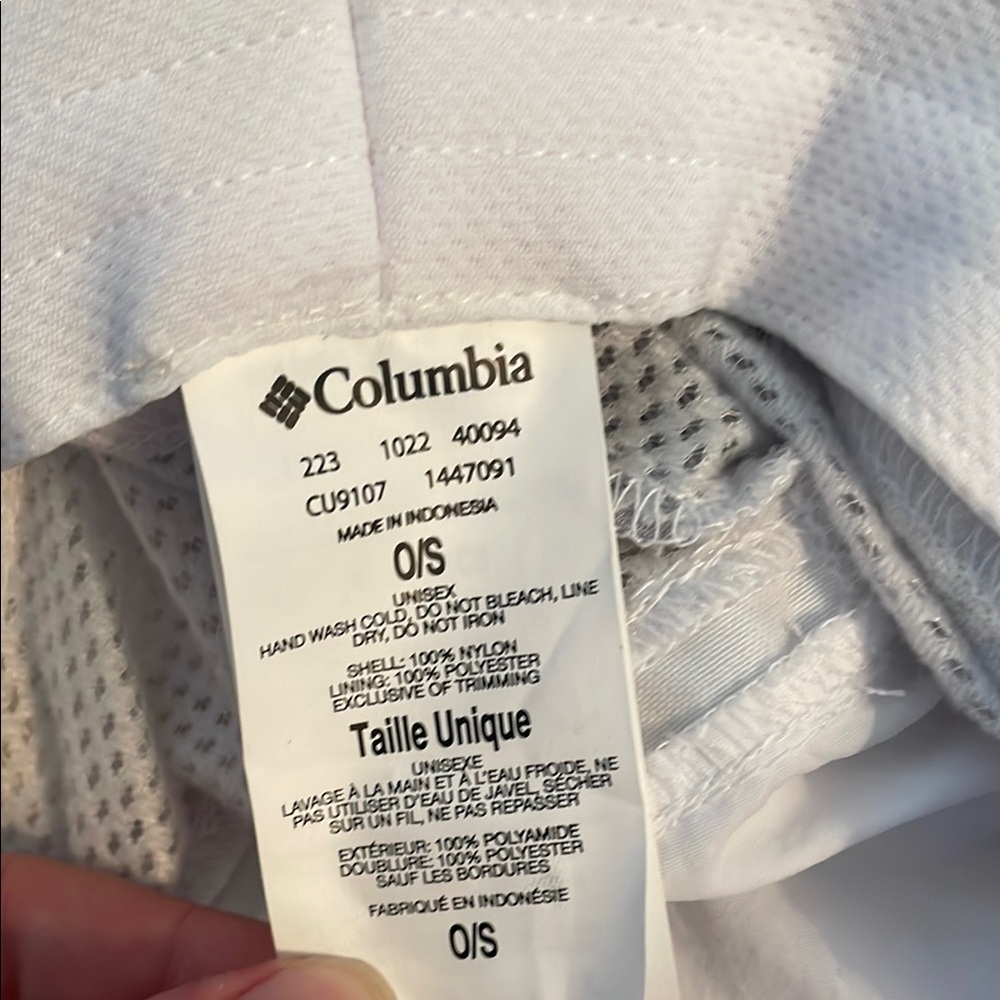 Columbia White Sun Hat with Adjustable Cord - Picture 5 of 6